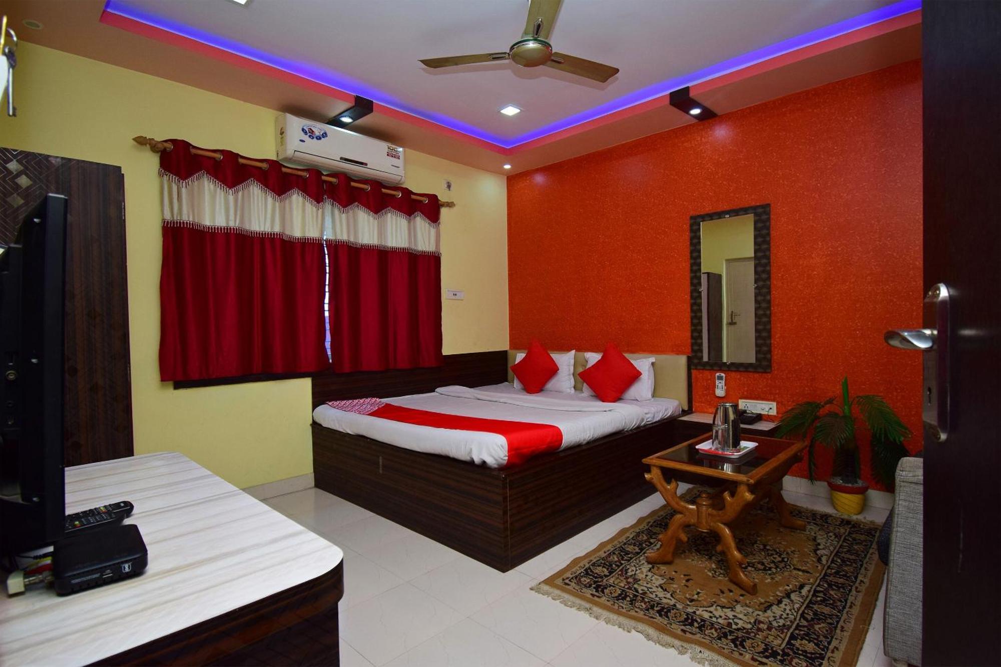 Hotel O Rajeswari Rupnarayanpur Esterno foto